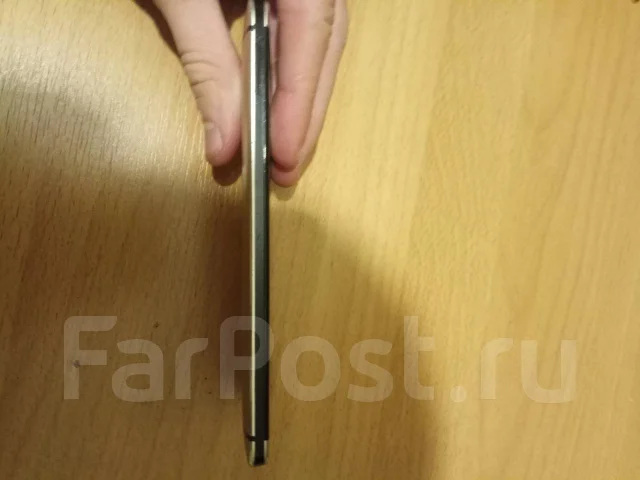HTC One. �/�, �������, 4G LTE, NFC ����