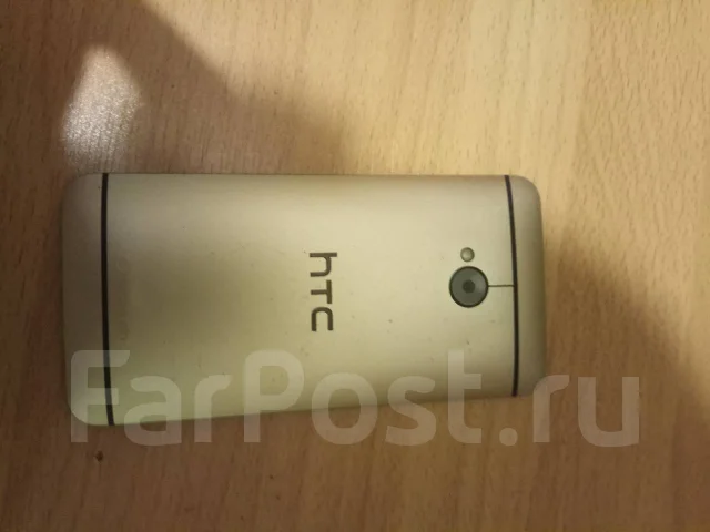 HTC One. �/�, �������, 4G LTE, NFC ����