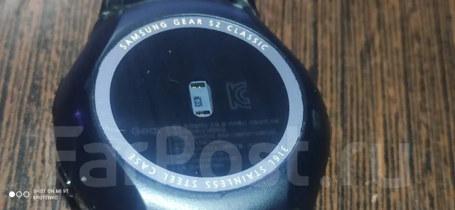 Samsung Gear S2. GPS, NFC, IP68 ����