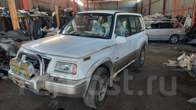 Suzuki escudo td11w