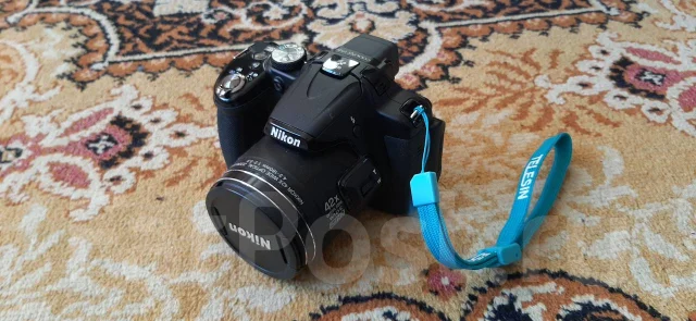 Nikon Coolpix P520 ����