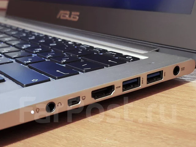 Asus ZenBook. 13.3", 3 000����, ��� 6 ��, ���� 550���, WiFi: 1, Bluetooth: 1, ����������� �� 7��. ����
