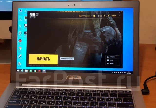 Asus ZenBook. 13.3", 3 000����, ��� 6 ��, ���� 550���, WiFi: 1, Bluetooth: 1, ����������� �� 7��. ����