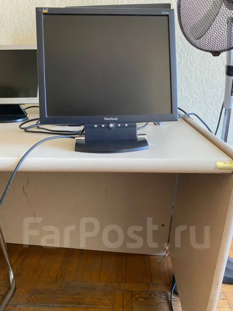 ViewSonic. 17" ����