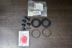 ����������� ��������� �������� (�� 2 �������) Mazda GHY93326ZA GHY93326ZA ����
