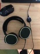 SteelSeries Arctis 5 ����
