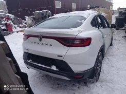 Renault Arkana. H5H ����