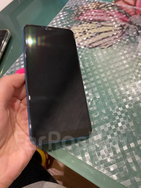 Honor 10. �/�, �������, 4G LTE, Dual-SIM, NFC ����