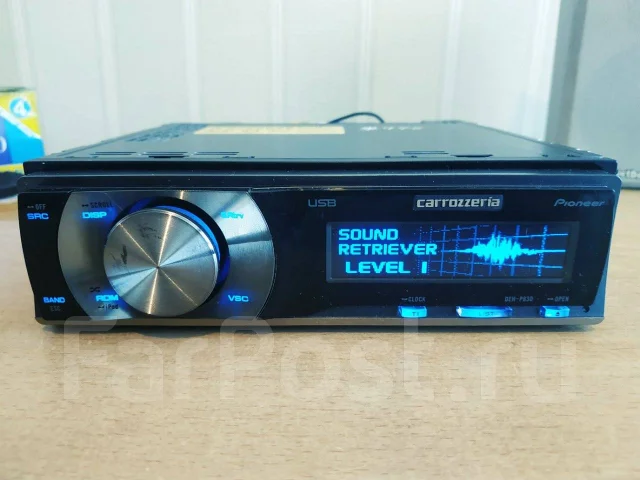 Pioneer Carrozzeria DEH-P630 / USB, CD, MP3, AUX, iPod / iPhone, 1