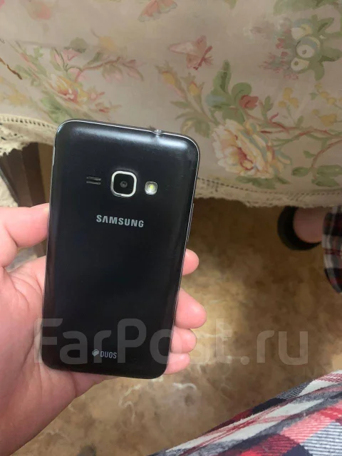 Samsung Galaxy J1 2016. �/� ����
