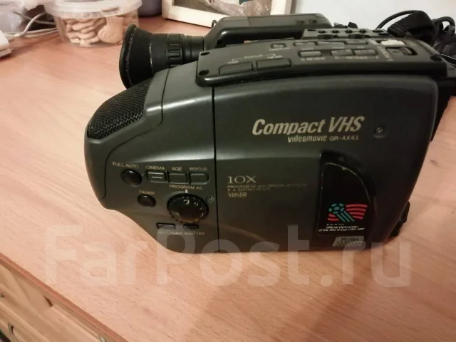 JVC. ����� 4-� ��, � ���������� ����