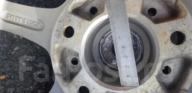 Yokohama Laycea 02. 7.0x17", 5x114.3, ET38 ����