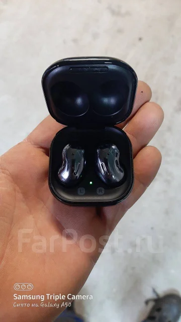 Samsung Galaxy Buds Live ����