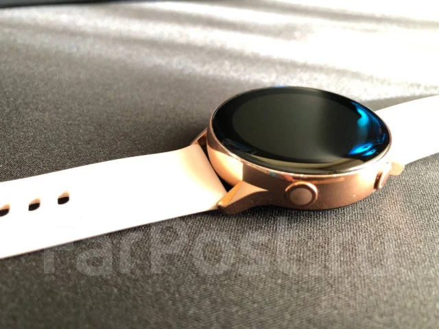 Samsung Galaxy Watch Active. GPS, NFC, IP68 ����