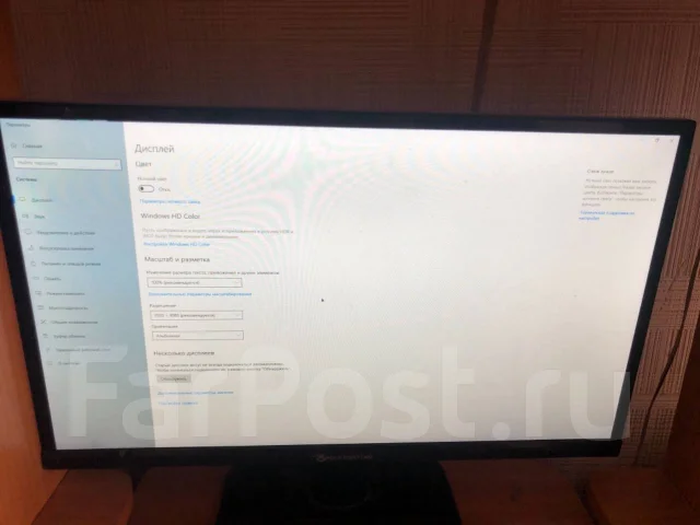 Packard Bell. 21.5" ����