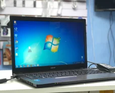 DEXP. 15.6", ��� 4 ��, ���� 500���, WiFi: 1, Bluetooth: 1 ����