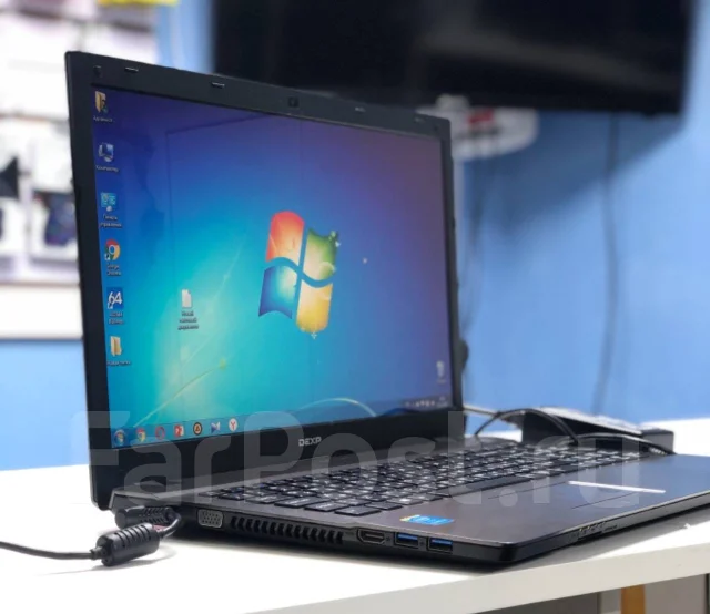 DEXP. 15.6", ��� 4 ��, ���� 500���, WiFi: 1, Bluetooth: 1 ����