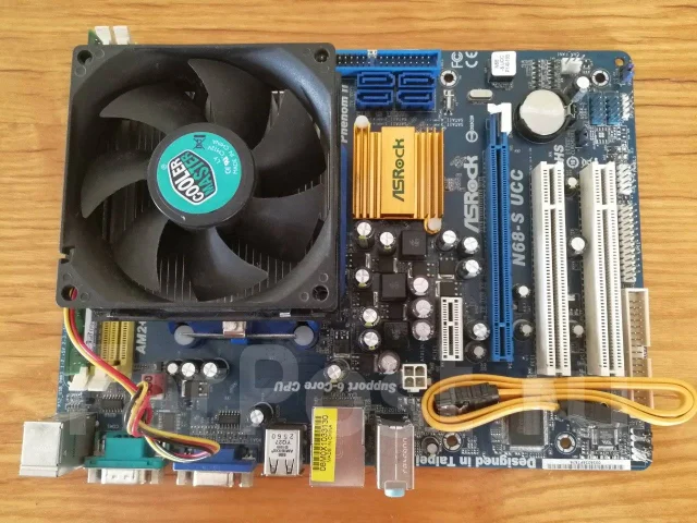 Socket AM2+ ����