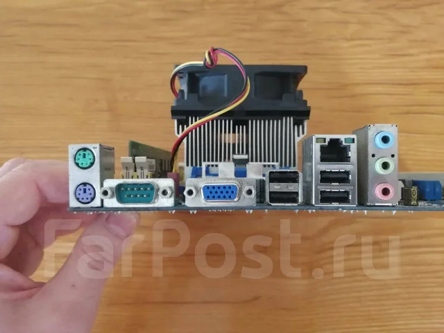 Socket AM2+ ����