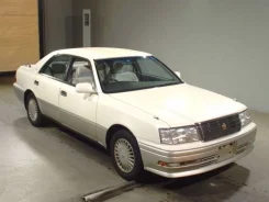 Toyota Crown. �������, 4wd, 2.4 (97��.�.), ������, 271����. ��, �/�, ��� ���. ��� ����� �� ������������ ����