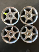 OZ Racing Universe. 6.5x15", 4x100, 4x114.3, ET35 ����