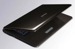 Asus K70AB. 17.3", 2,3����, ��� 4 ��, ���� 320���, WiFi: 1, Bluetooth: 1, ����������� �� 6��. ����