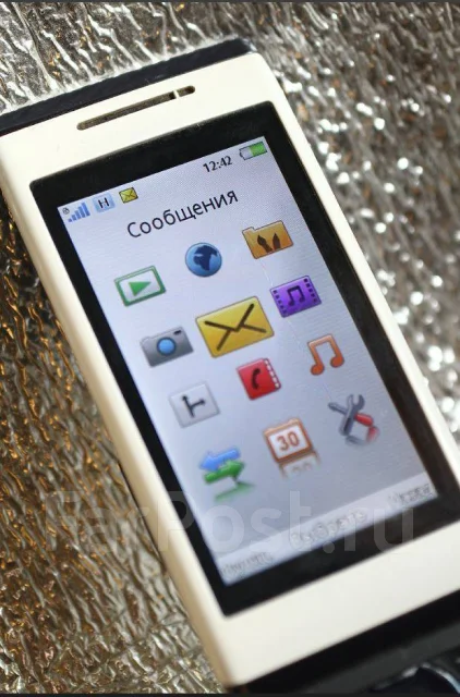 Sony Ericsson Aino. �/�, �����, 3G, ��������� ����