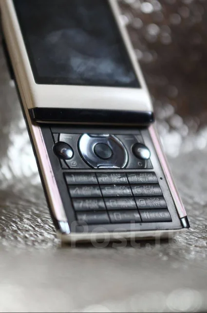 Sony Ericsson Aino. �/�, �����, 3G, ��������� ����