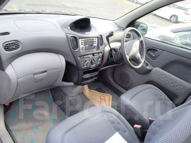 Toyota Funcargo ����