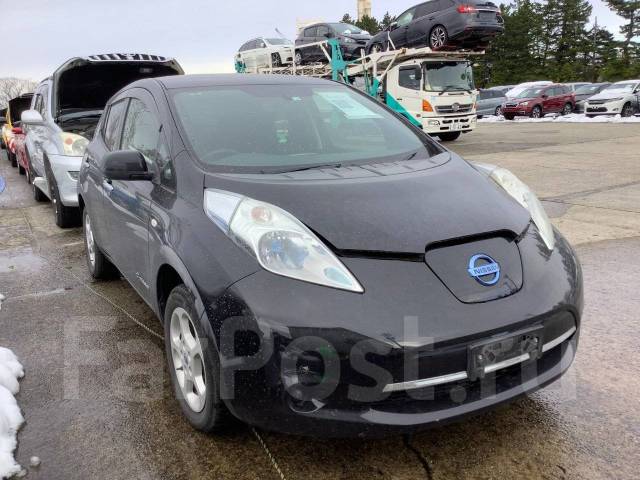 Nissan leaf azeo