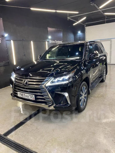 Lexus LX570. �������, 4wd, 5.7 (363��.�.), ������, 50����. �� ����