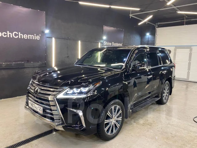 Lexus LX570. �������, 4wd, 5.7 (363��.�.), ������, 50����. �� ����