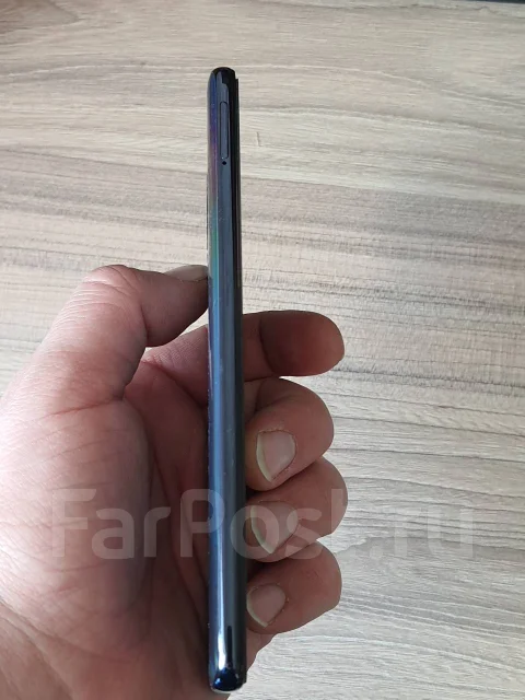 Samsung Galaxy A51. �/�, ������, Dual-SIM, NFC ����
