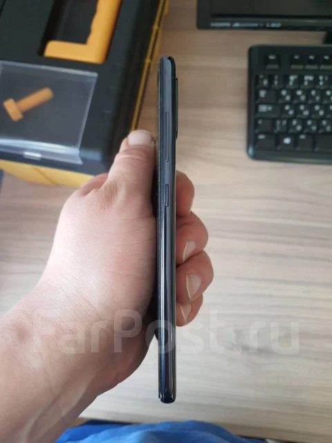 Samsung Galaxy A51. �/�, ������, Dual-SIM, NFC ����