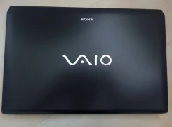 Sony VAIO. 15.5", 2,5����, ��� 6 ��, ���� 640���, WiFi, Bluetooth ����