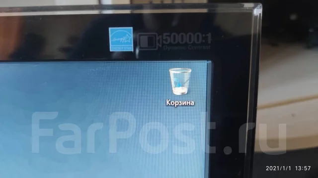 Samsung. 20" ����