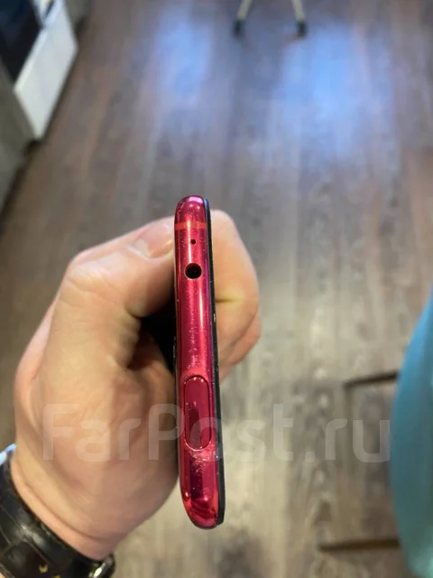 Xiaomi Mi 9T. �/�, �������, 3G, 4G LTE, Dual-SIM, NFC ����