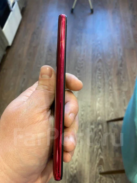 Xiaomi Mi 9T. �/�, �������, 3G, 4G LTE, Dual-SIM, NFC ����