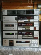 Akai ����