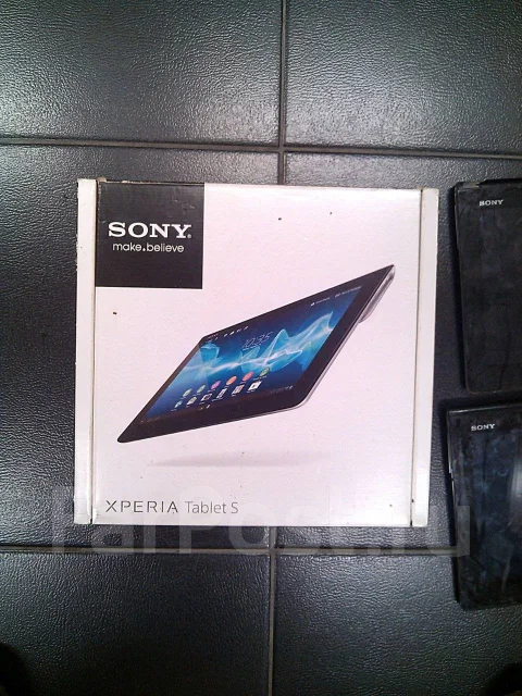 Sony Xperia Tablet S ����
