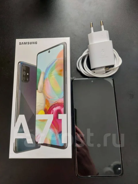 Samsung Galaxy A71. �/�, ������ ����