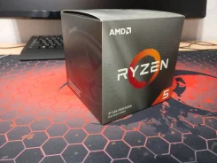 AMD Ryzen 5 3600X ����