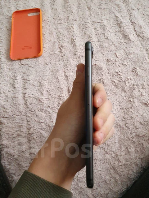 Apple iPhone 8 Plus. �/�, ������, 3G, 4G LTE, ����������, NFC ����