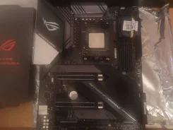 AMD X570 ����