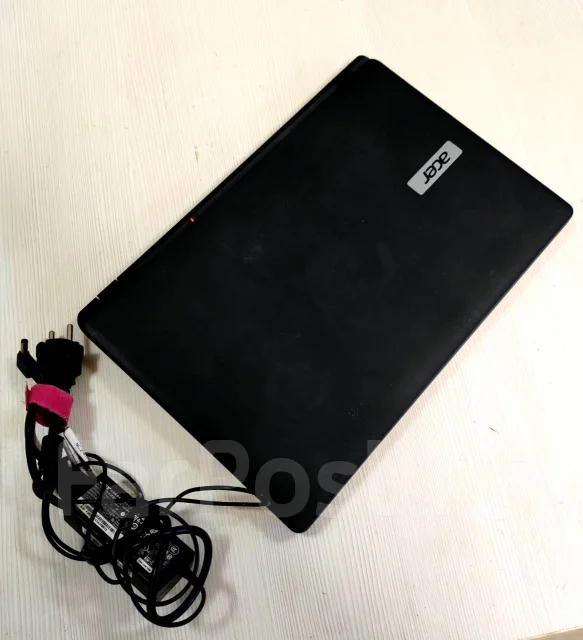 Acer Aspire ES1. 15.6", 2,2����, ��� 8 ��, ���� 500���, WiFi: 1, Bluetooth: 1, ����������� �� 3��. ����