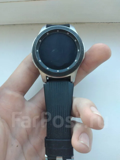 Samsung Galaxy Watch. GPS, NFC, IP68 ����