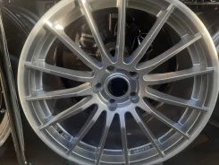 Advan F15. 9.0x18", 5x114.3, ET38, �� 73,1���. ����