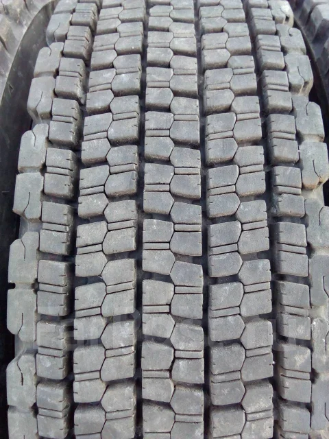 Bridgestone Blizzak W 900, 225/90 R17.5. ������, ��� �����, 2013 ���, �/�, ����� 10 % ����