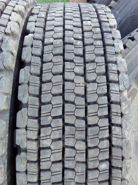 Bridgestone Blizzak W 900, 225/90 R17.5. ������, ��� �����, 2013 ���, �/�, ����� 10 % ����