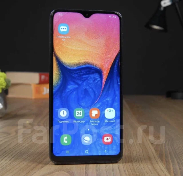 Samsung Galaxy A10. �/�, ������, 3G, 4G LTE ����